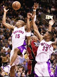 Vince Carter, Antonio Davis, Jerome Williams