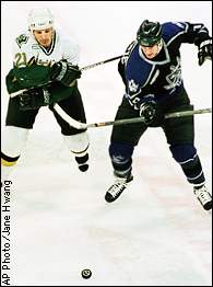 Guy Carbonneau, Len Barrie