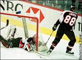 Martin Biron, Eric Lindros